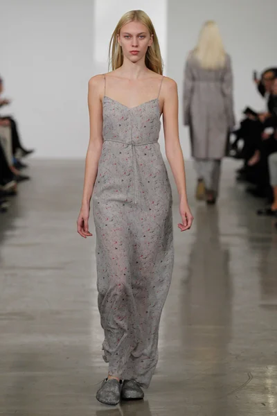 Look 4